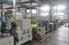 歐氏運(yùn)動(dòng)木地板生產(chǎn)工廠-3